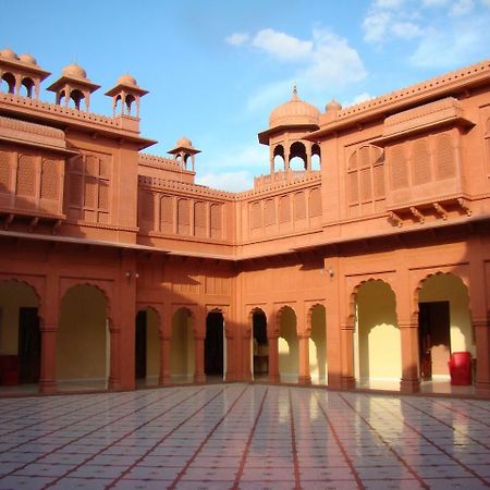 Gaj Kesri Hotel Bikaner Exterior foto